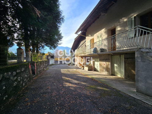 Maison de campagne à  Myans (73800), 6 pièces
