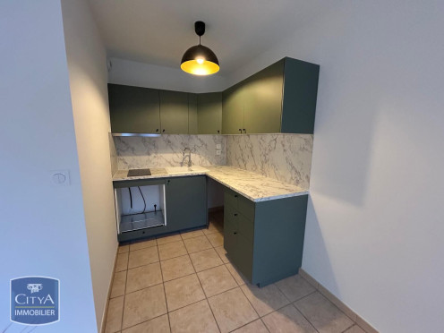 Appartement à  Chambéry (73000), 2 pièces