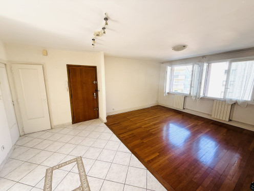Appartement à  Chambéry (73000), 3 pièces