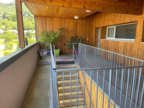 Appartement à  Saint-Jeoire-Prieuré (73190), 4 pièces