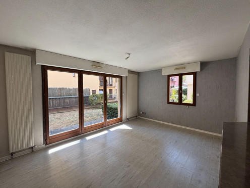 Appartement à  Chambéry (73000), 2 pièces
