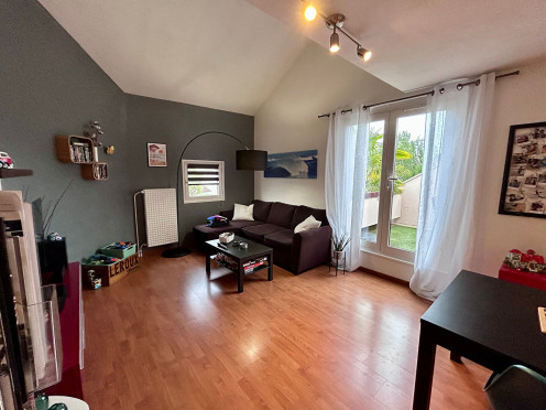 Appartement à  Chambéry (73000), 4 pièces