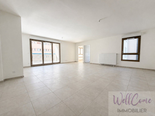 Appartement à  Annecy (74000), 4 pièces
