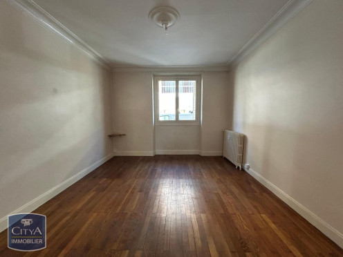 Appartement à  Chambéry (73000), 3 pièces