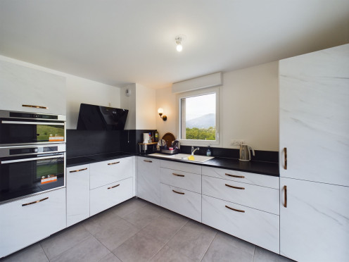 Appartement à La Ravoire (73490), 4 pièces
