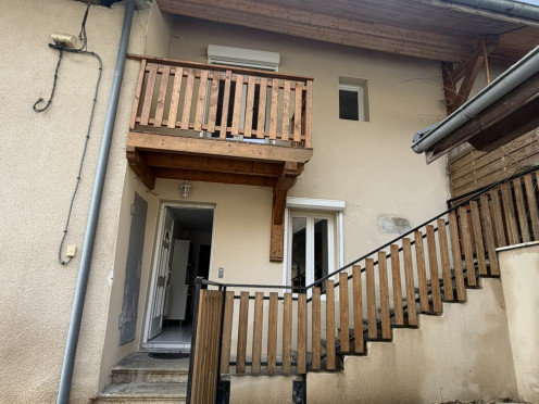 Maison de village à  Fréterive (73250), 2 pièces
