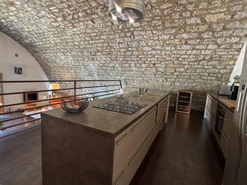 Appartement à  Aix-les-Bains (73100), 4 pièces