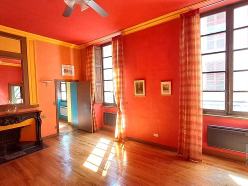 Appartement à  Chambéry (73000), 2 pièces