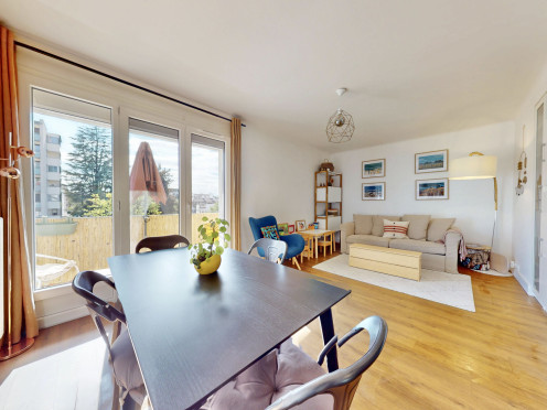 Appartement à  Annecy-le-Vieux (74940), 4 pièces