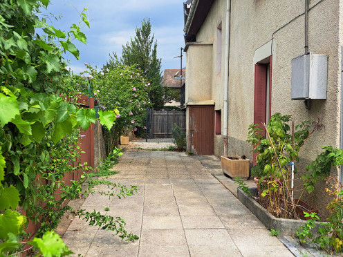 Maison à  Challes-les-Eaux (73190), 5 pièces