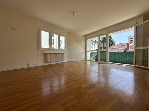 Appartement à  Chambéry (73000), 4 pièces