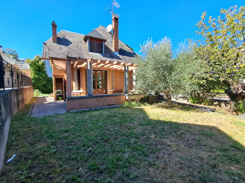 Maison à  Chambéry (73000), 6 pièces