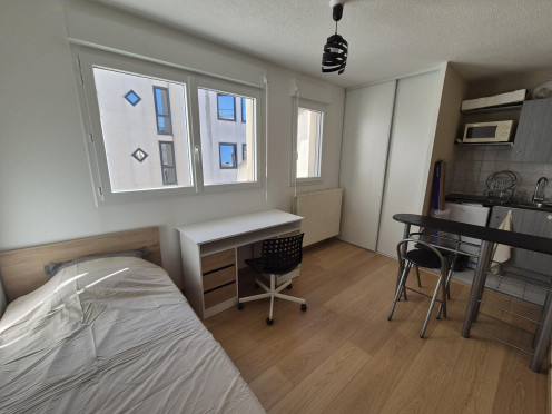 Studio à  Chambéry (73000), 1 pièces
