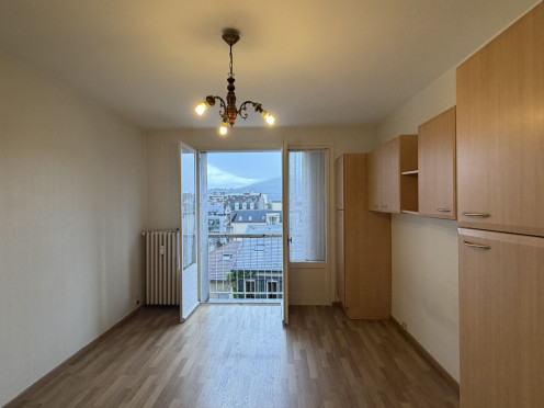 Appartement à  Aix-les-Bains (73100), 1 pièces