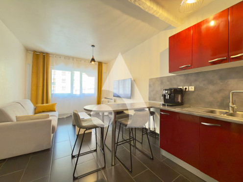 Appartement à  Aix-les-Bains (73100), 2 pièces