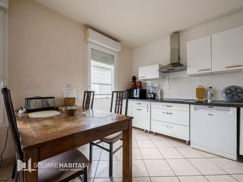 Appartement à La Motte-Servolex (73290), 4 pièces