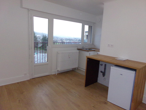 Studio à  Cognin (73160), 1 pièces