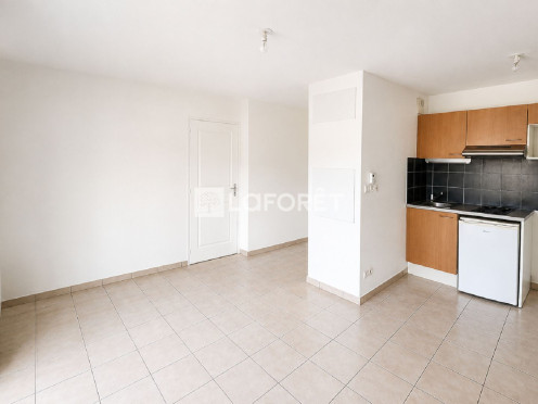 Appartement à  Chambéry (73000), 2 pièces