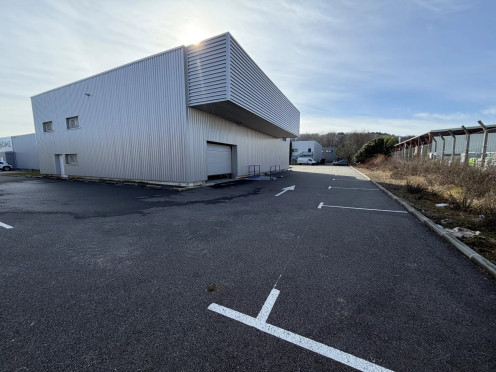 Entrepôt à  Épagny (74330), 10 pièces