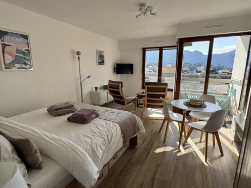 Appartement à  Aix-les-Bains (73100), 1 pièces