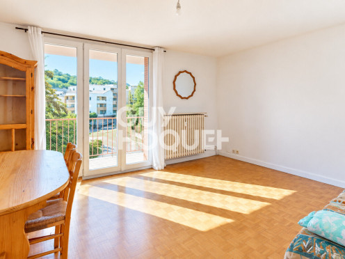 Appartement à  Chambéry (73000), 3 pièces