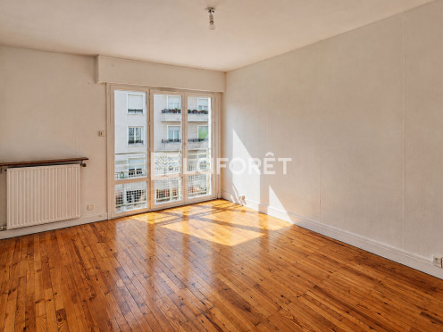 Appartement à  Chambéry (73000), 3 pièces