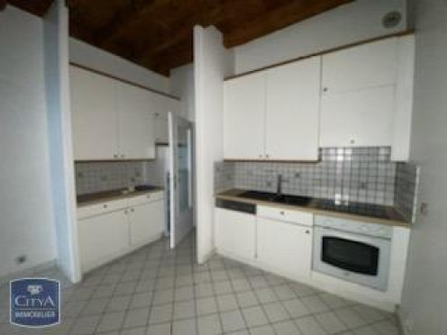 Appartement à  Chambéry (73000), 3 pièces