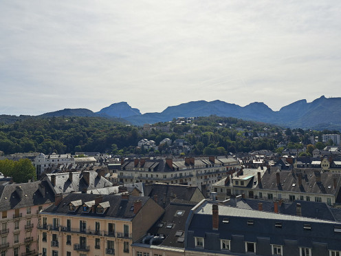 Appartement à  Chambéry (73000), 3 pièces