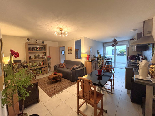 Appartement à  Bassens (73000), 2 pièces