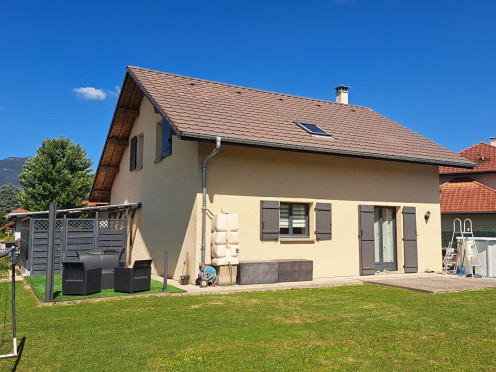 Maison à  Yenne (73170), 5 pièces