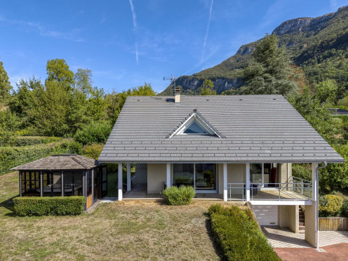 Maison à  Saint-Alban-Leysse (73230), 5 pièces