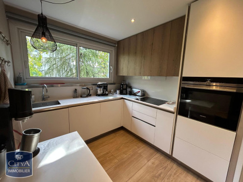 Appartement à  Chambéry (73000), 4 pièces