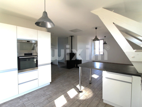 Appartement à  Aix-les-Bains (73100), 4 pièces