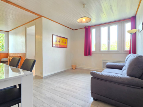 Appartement à  Chambéry (73000), 3 pièces