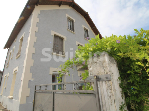 Appartement à  Aix-les-Bains (73100), 4 pièces