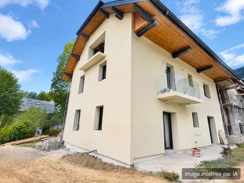 Appartement à  Mouxy (73100), 3 pièces