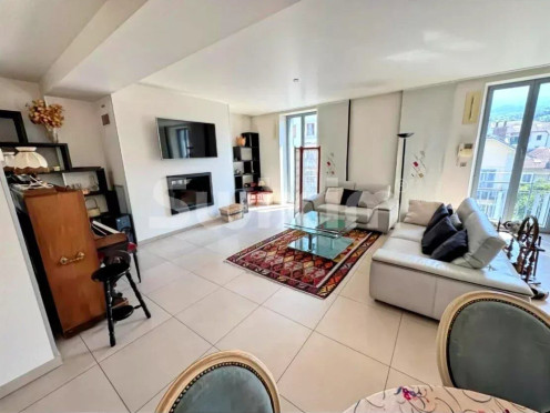 Appartement à  Aix-les-Bains (73100), 3 pièces