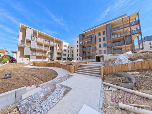 Appartement à  Annecy (74000), 5 pièces