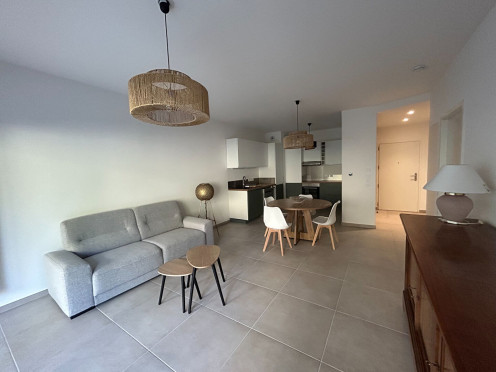 Appartement à  Aix-les-Bains (73100), 2 pièces