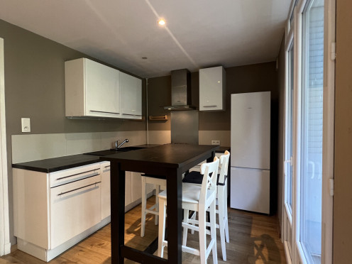 Appartement à  Chambéry (73000), 2 pièces