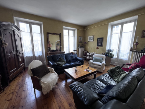 Appartement à  Saint-Jean-de-Maurienne (73300), 4 pièces