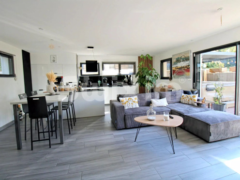 Maison à  Drumettaz-Clarafond (73420), 4 pièces