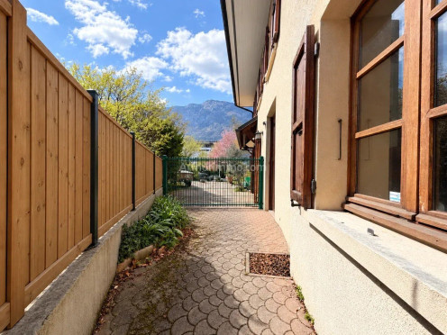 Maison de village à Le Bourget-du-Lac (73370), 4 pièces