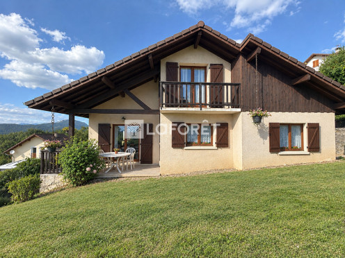 Maison à  Mouxy (73100), 4 pièces