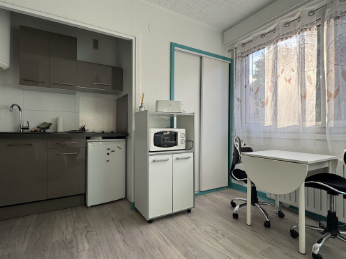 Appartement à  Aix-les-Bains (73100), 1 pièces