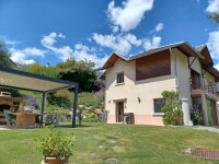 Maison à  Saint-Jean-de-Maurienne (73300), 7 pièces