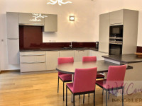 Appartement à  Aix-les-Bains (73100), 3 pièces