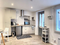 Studio à  Aix-les-Bains (73100), 1 pièces