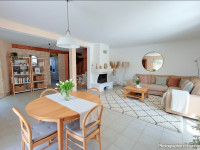 Maison à  Challes-les-Eaux (73190), 7 pièces