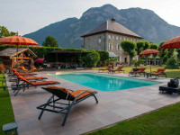 Propriété à  Chambéry (73000), 12 pièces